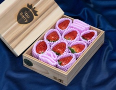 大粒『完熟 古都華』奈良県産いちご 約350g（6〜12粒）吉野杉箱 ※冷蔵 トップベリー